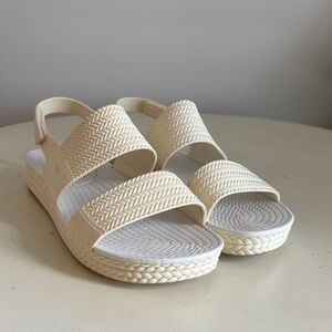 Reef Women's Tan Sandals